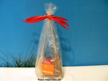 Give Aways Präsent No. 2 :  2 x  Kandissticks & 1 Schlürfel in Tüte