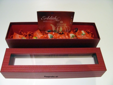 Preview: Erblühtee Creano Set: 1 x Stülpdeckelschachtel rot mit 6 Erblühteekugeln "Set"