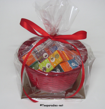 „Das Schlürfel-Körbchen“: „1 x PROBIERSET – 15 x kleine Schlürfel Schlürf Präsent“ im roten Körbchen