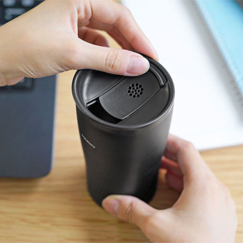 Hario: Thermobecher mit Deckel schwarz 300ml