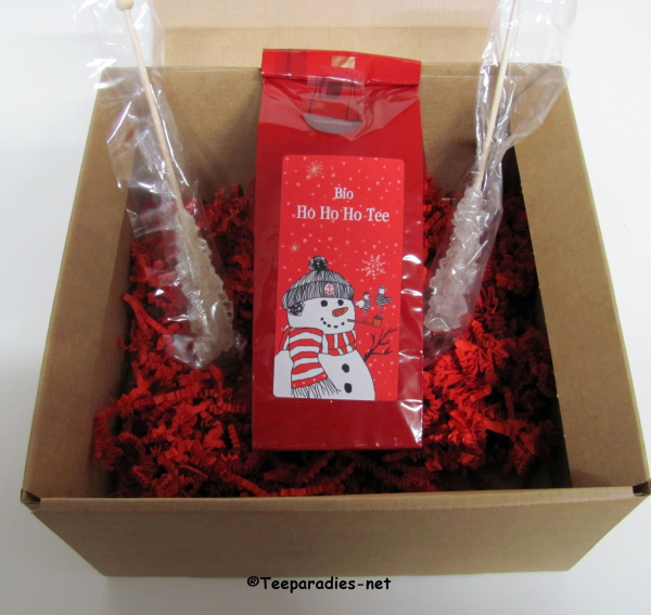 Weihnachtsgeschenkbox "Ho Ho Ho" Tee & Kandissticks im Set: